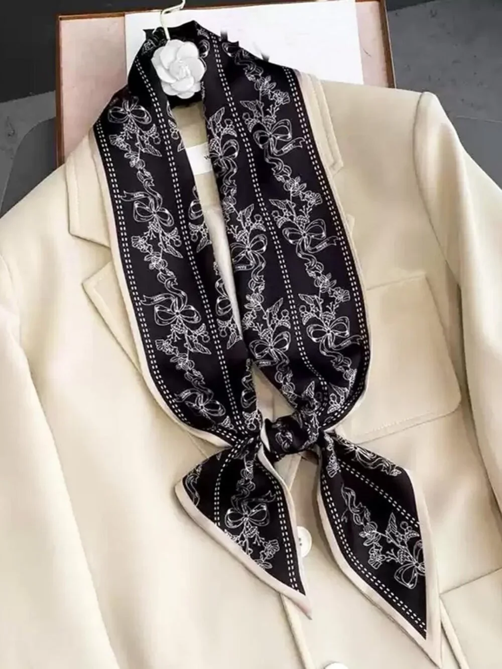 Women's Black White Line Khaki Edge Elegant Oblique Angle  Scarves Bag Scarfs